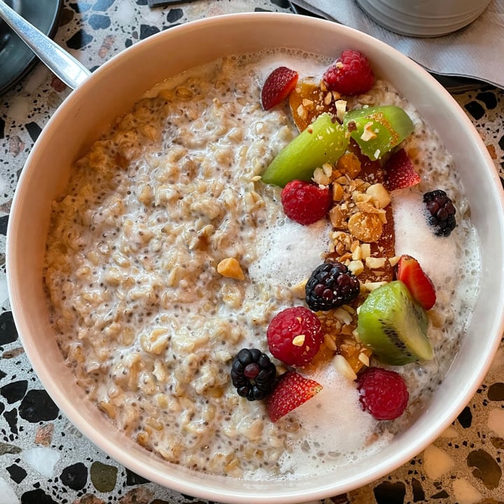 review photo of Proud Mary Summer Oats shared by @mayavegan on 22 Apr 2021 - review
