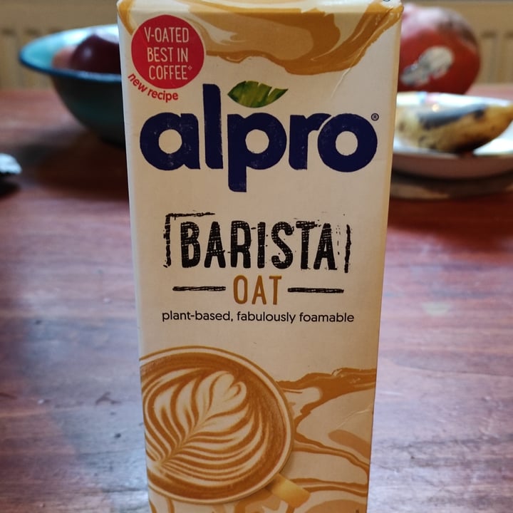 photo of Alpro Barista Oat Milk shared by @tuscanvegan on  14 Nov 2021 - review