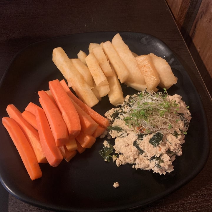 review photo of Afterglow By Anglow 'Tuna' Tatare Dip Platter shared by @alexandramichelle on 26 Nov 2020 - review