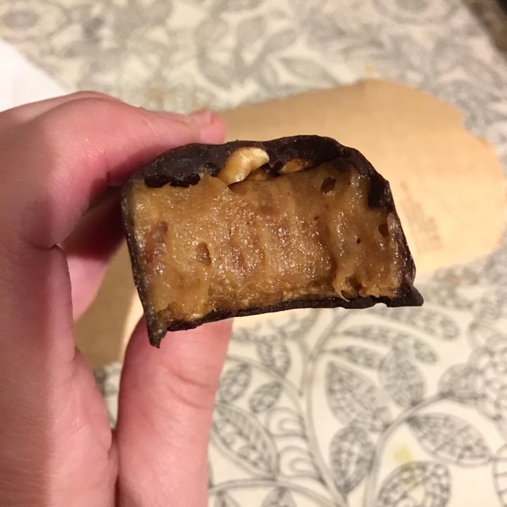 review photo of kastami'S Snicker shared by @comocomervegetales on 03 Apr 2021 - review