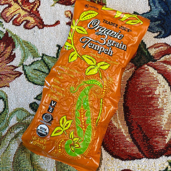 Trader Joe's Organic 3 Grain Tempeh Review abillion
