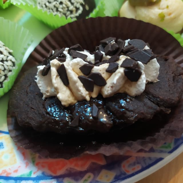 Foto do prato “Pasticcino al cioccolato e panna”