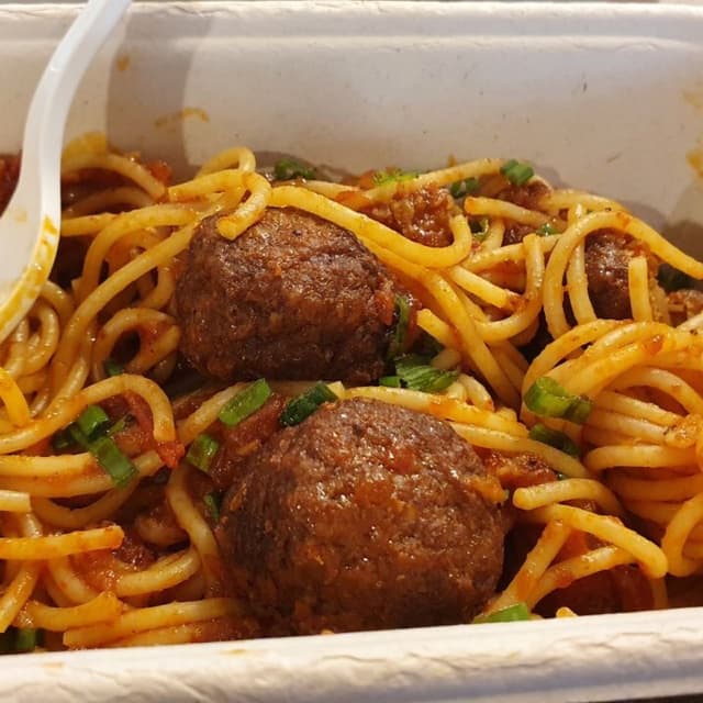 「Fiery Mala No Meatball Pasta」の料理の写真