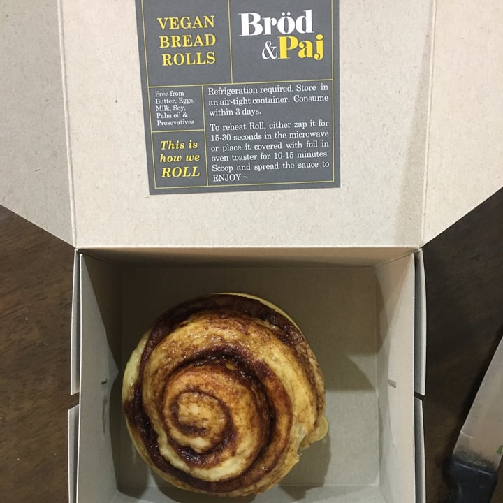 photo of Brod and Paj Cinnamon Roll With Maple Cashew Frosting shared by @akanksha-r on  25 Mar 2021 - review