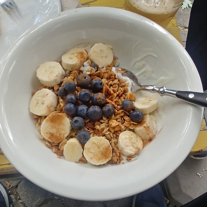 photo of Lehmbrucks Granola shared by @gloomaniac on  29 May 2022 - review