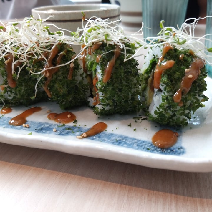 photo of Rollie Olie @ Star Vista Go Green Roll shared by @darkchocoholic on  23 Apr 2021 - review