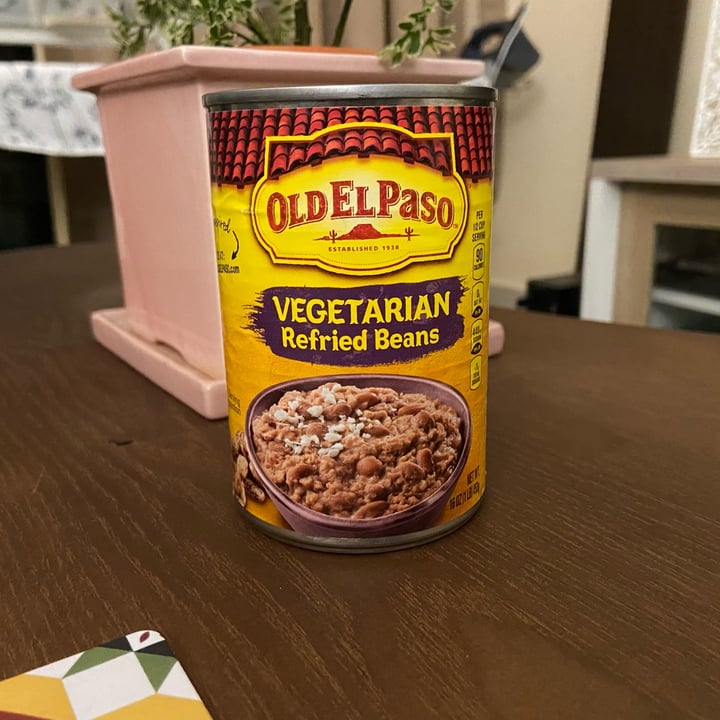 photo of Old El Paso Vegetarian Refried Beans shared by @dafnelately on  10 May 2022 - review