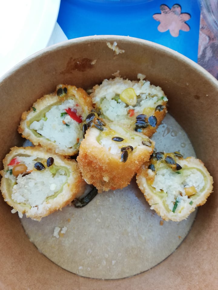 photo of Yasai Vegan Sushi Ají Relleno Furay shared by @javimayorga on  26 Apr 2020 - review