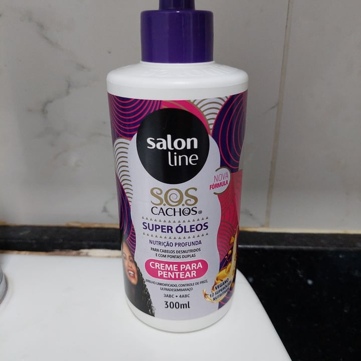 photo of Salon line SOS Cachos  super óleos (creme de pentear) Salon line SOS Cachos Super oleos (creme de pentear) shared by @jordania on  16 Jul 2022 - review