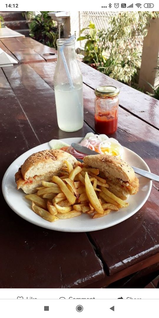 photo of Brown Bread Bakery Vegan Burger shared by @utkarsh on  26 Feb 2020 - review
