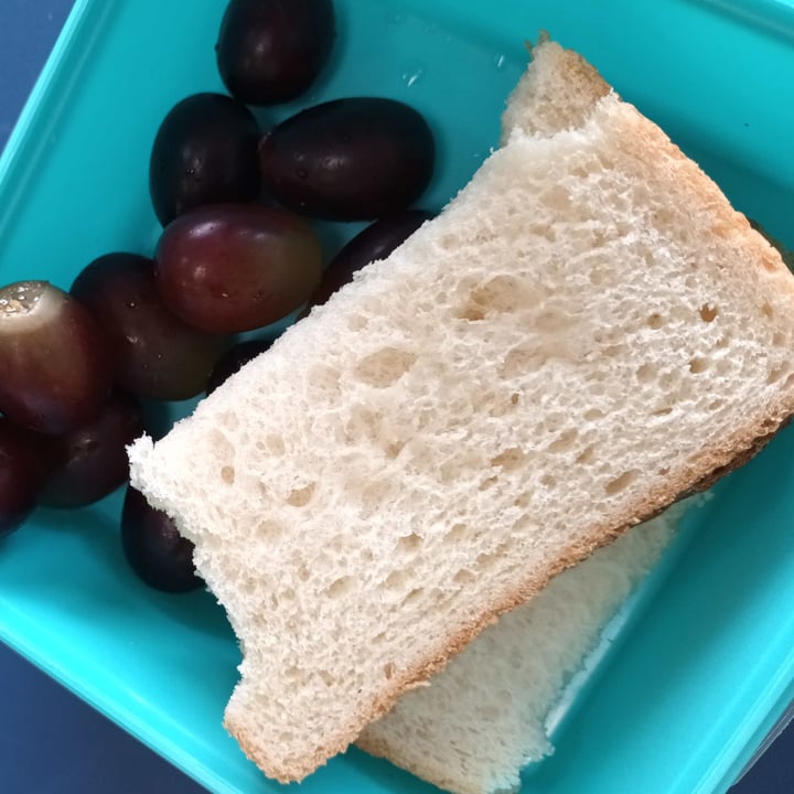 photo of Gardenia enriched white bread shared by @krmedha on  07 Mar 2022 - review