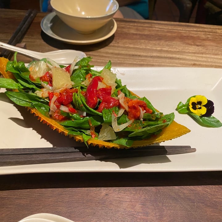 review photo of Hum Vegetarian, Garden & Restaurant Spinach In Gac Fruit Sauce shared by @tiny-traveller on 29 Sep 2020 - review