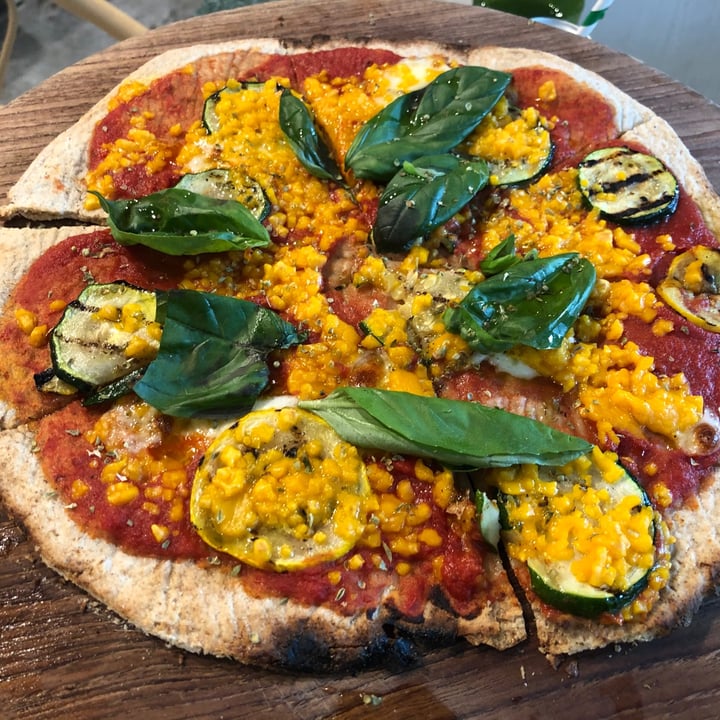 photo of Pano Kato Grill, Pizza & Deli Simply Vegan Pizza shared by @healthywithakriti on  04 Aug 2020 - review