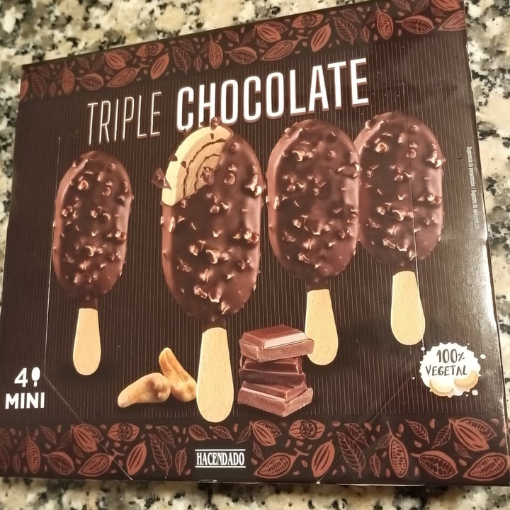 photo of Hacendado Triple Chocolate shared by @titoherbito on  26 May 2022 - review