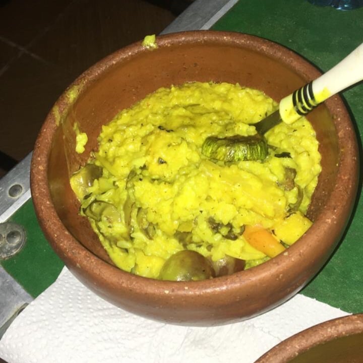 photo of JAAM Curry amarillo shared by @lauchis on  27 Jun 2021 - review
