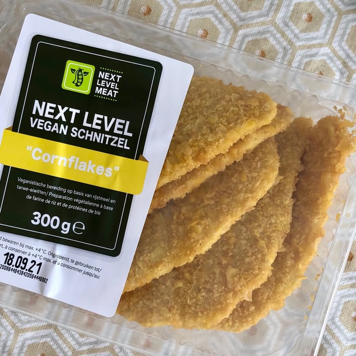 photo of Next Level Meat next level vegan schnitzel cornflakes shared by @ginevrafigini on  06 Sep 2021 - review
