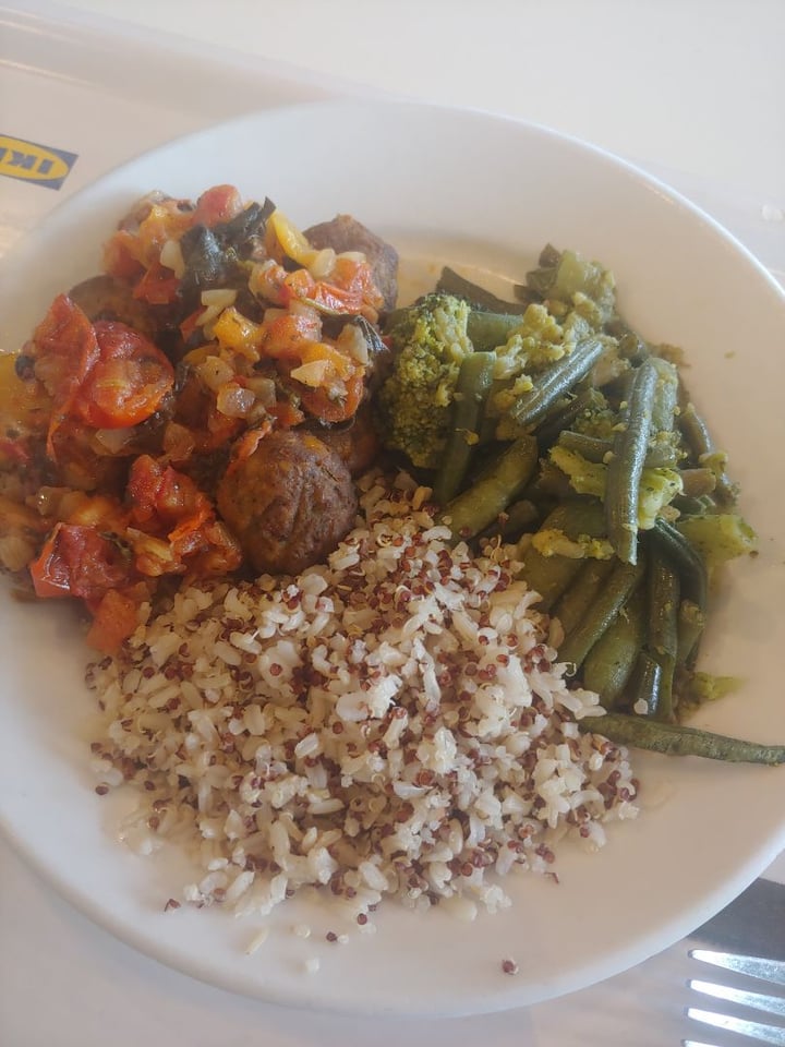 review photo of IKEA Restaurant Vegetable Balls shared by @vecanter on 18 Apr 2019 - review