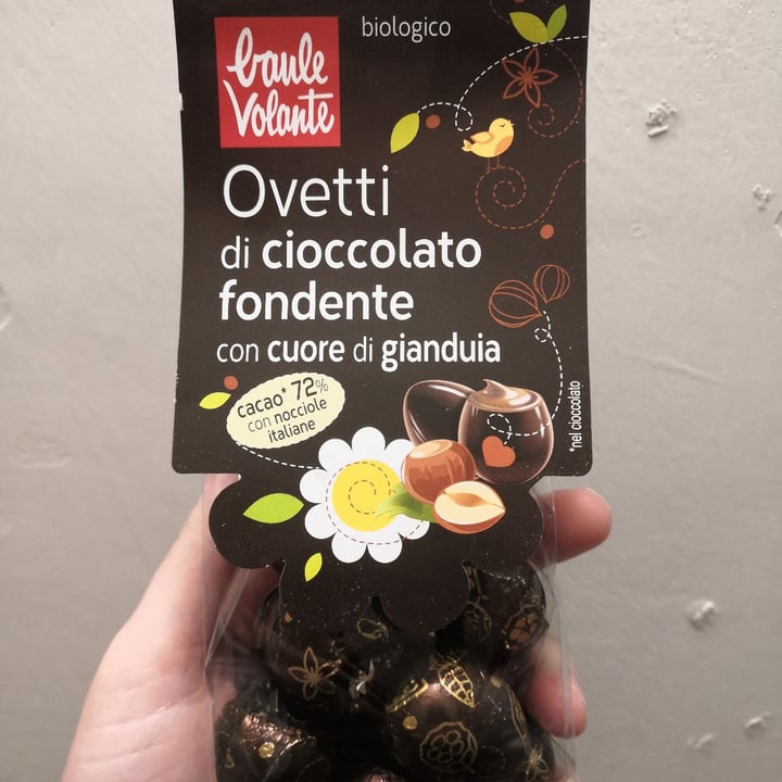 photo of Baule volante Ovetti di cioccolato fondente e cuore di gianduia shared by @pigsarecutex on  30 Mar 2021 - review