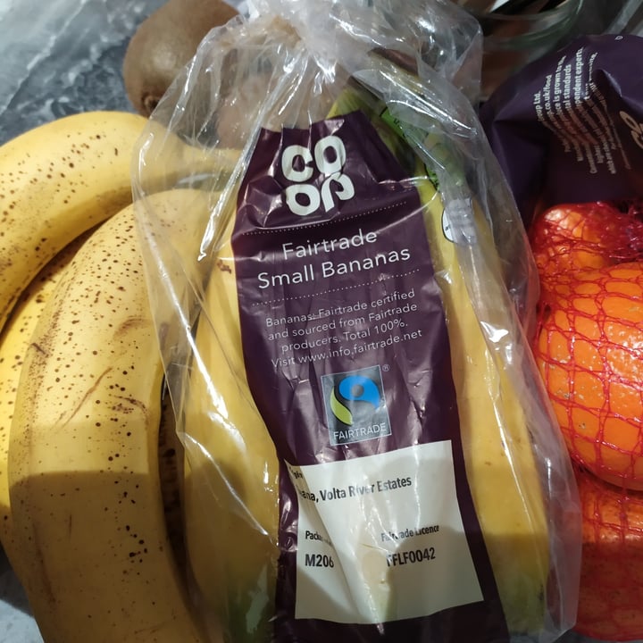photo of Coop Fairtrade small bananas shared by @camomilly on  22 Mar 2022 - review