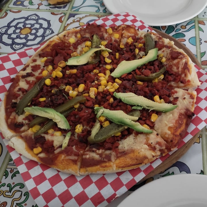 photo of VG PIZZA Pizza mexicana con suadero shared by @pepitanugg3t on  20 Jun 2022 - review