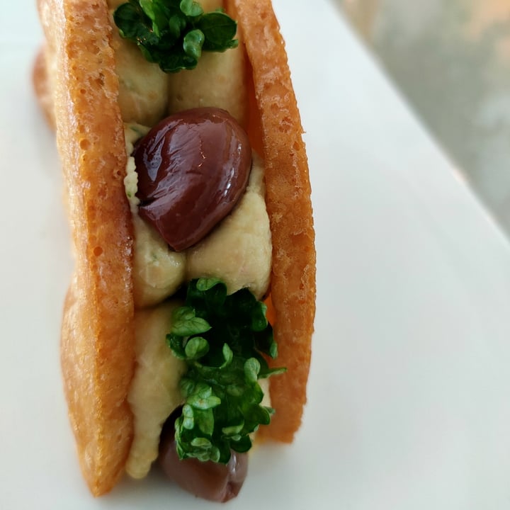 review photo of Capra e Cavoli vegetariano, vegano e pesce Farinata di ceci e humms shared by @glorianutri on 10 Mar 2022 - review