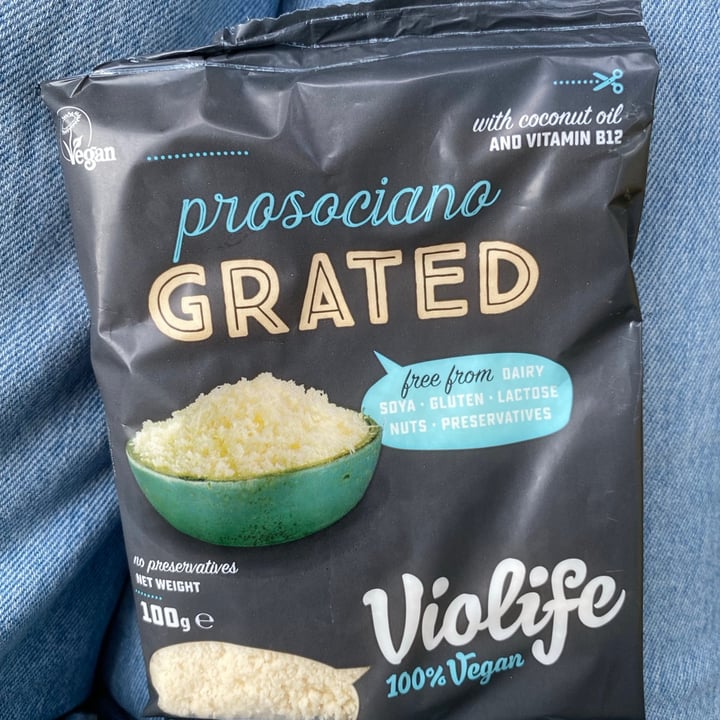 photo of Violife Prosociano Grated shared by @giadacogliati95 on  29 Sep 2021 - review