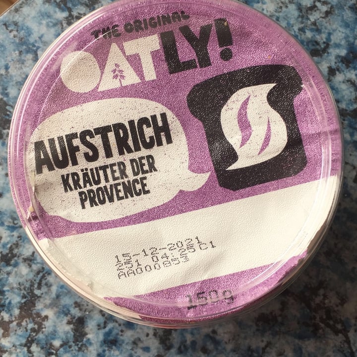 photo of Oatly Aufstrich Kräuter der Provence shared by @alwaysellerbrock on  14 Dec 2021 - review