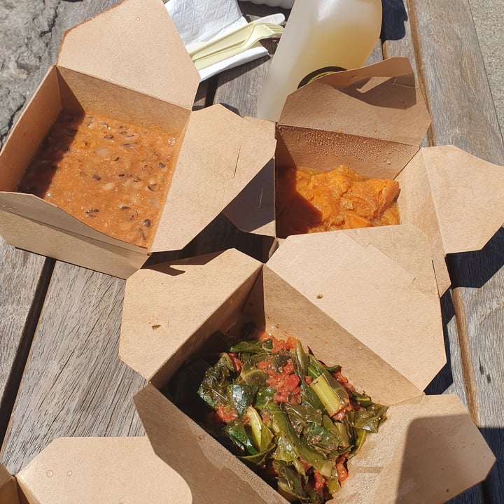 photo of Souley Vegan Extra combo plate shared by @anistavrou on  10 Oct 2020 - review