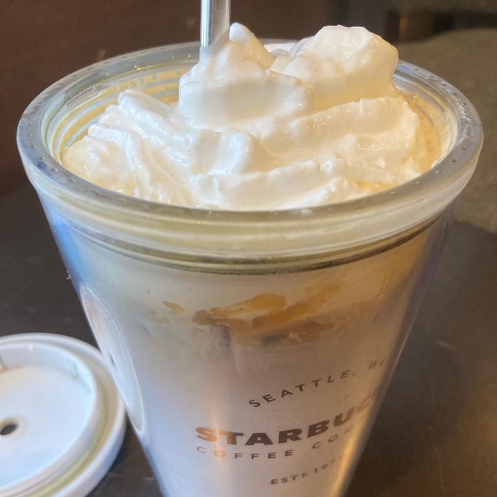 review photo of Starbucks Taipan Iced caramel macchiato shared by @frugalvegan on 19 Mar 2022 - review