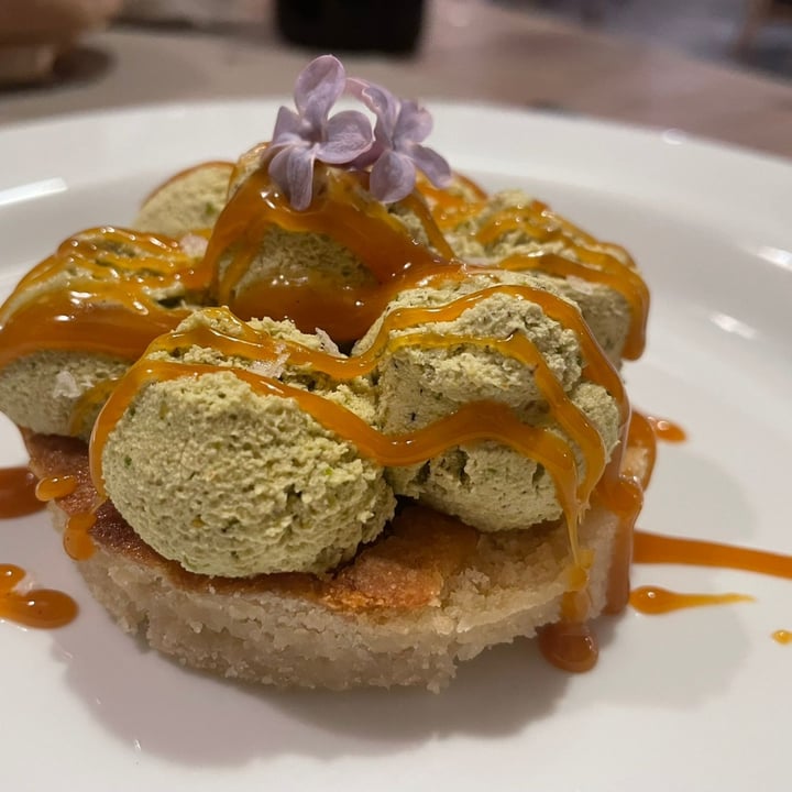 review photo of 53040 Ristorante pizzeria Pistacchio base mandorla e caramello al sale shared by @matteorussochef on 21 Apr 2022 - review