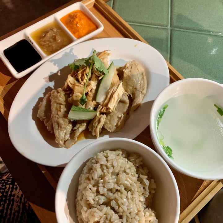 photo of Privé Tiong Bahru Hainanese Chicken Rice shared by @jashment on  07 Dec 2019 - review