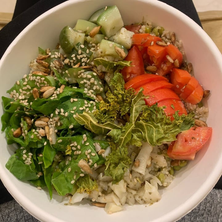 photo of French Cookie Quinoa Bowl shared by @naleuem on  11 Jun 2022 - review