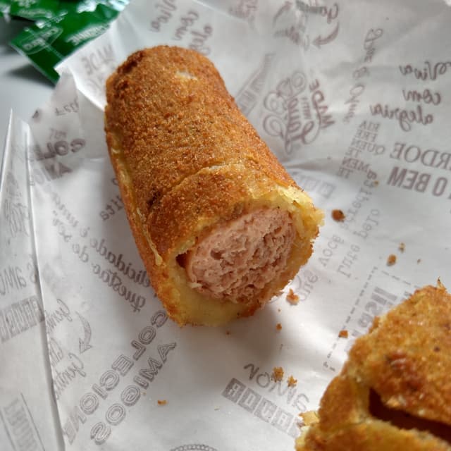 Photo of the dish “Enroladinho De Salsicha”