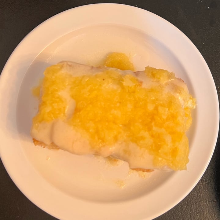 photo of Vege-licious Cafe LLC Pineapple Cake shared by @jordynmiller on  24 May 2022 - review