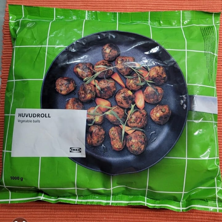 photo of Ikea Albóndigas veganas shared by @shyllyno on  06 May 2022 - review