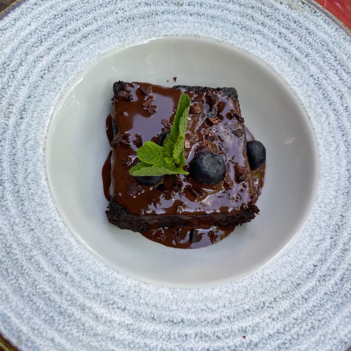 photo of Equilibrium Cafè Brvnch&Coffee Vegan brownie shared by @begonya on  07 Jul 2022 - review