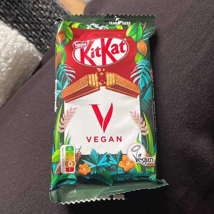 photo of Nestlé Kitkat Vegan shared by @joyaquino on  10 Sep 2022 - review