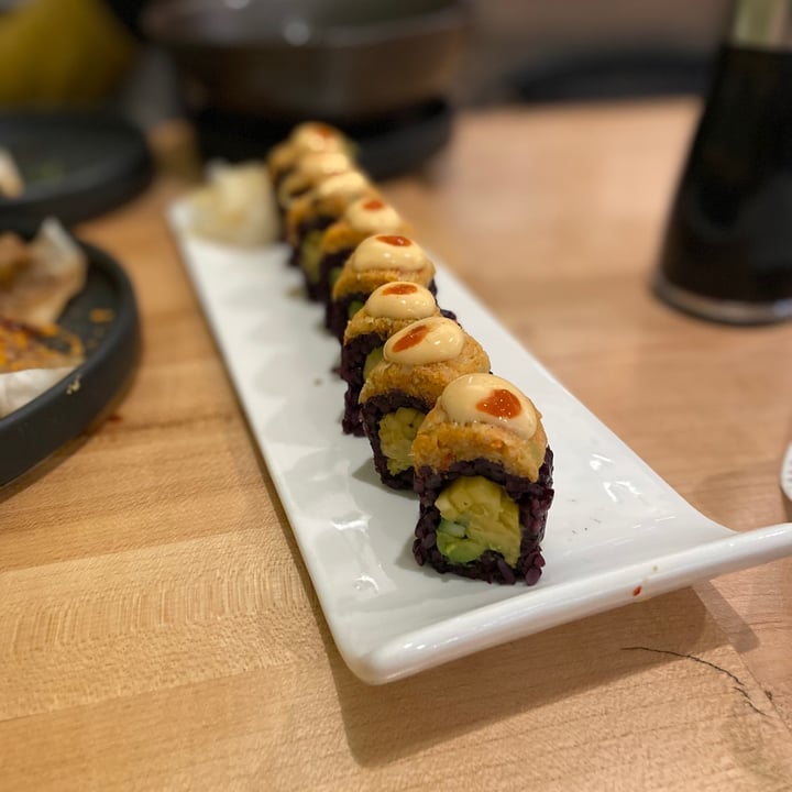 photo of Beyond Sushi (W 56th Street) Rolls Spicy Mango shared by @batips on  30 May 2021 - review