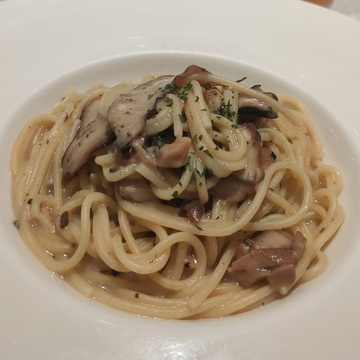 photo of Elemen @Millenia Walk Black Truffle Porcini Pasta shared by @syyu on  15 Nov 2020 - review