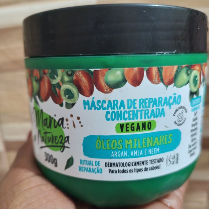 review photo of Salon line Maria Natureza Máscara de hidratação concentrada shared by @paulatoth on 25 Sep 2022 - review