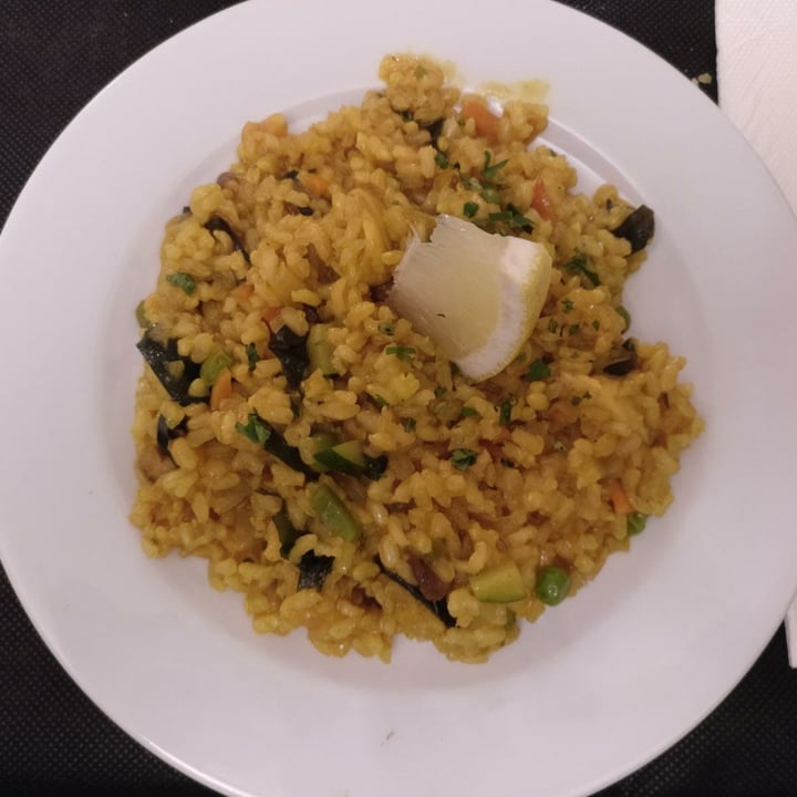 photo of L'ENCANT VEGETARIÀ Paella shared by @simpaties on  28 Dec 2021 - review