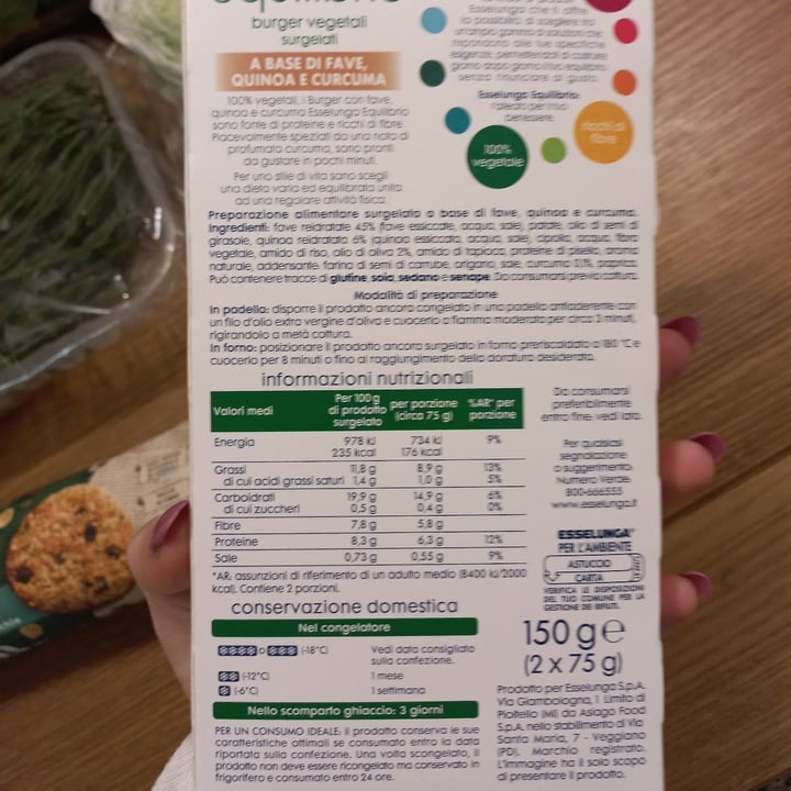 review photo of Esselunga equilibrio Burger Vegetali (Fave, Quinoa e Curcuma) shared by @ariab on 18 Jun 2022 - review