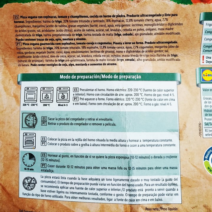 review photo of Vemondo Vegan Pizza Verdura with Spinach, Tomatoes & Mushrooms shared by @martarosario17 on 02 Jun 2022 - review