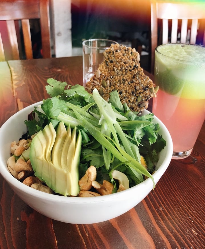 photo of Be Love Avocado Green Bowl shared by @jenee on  11 Jan 2020 - review
