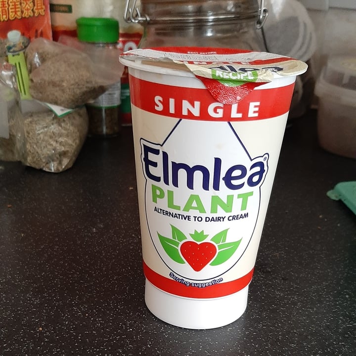 photo of Elmlea Single Cream shared by @veganema on  08 Feb 2021 - review