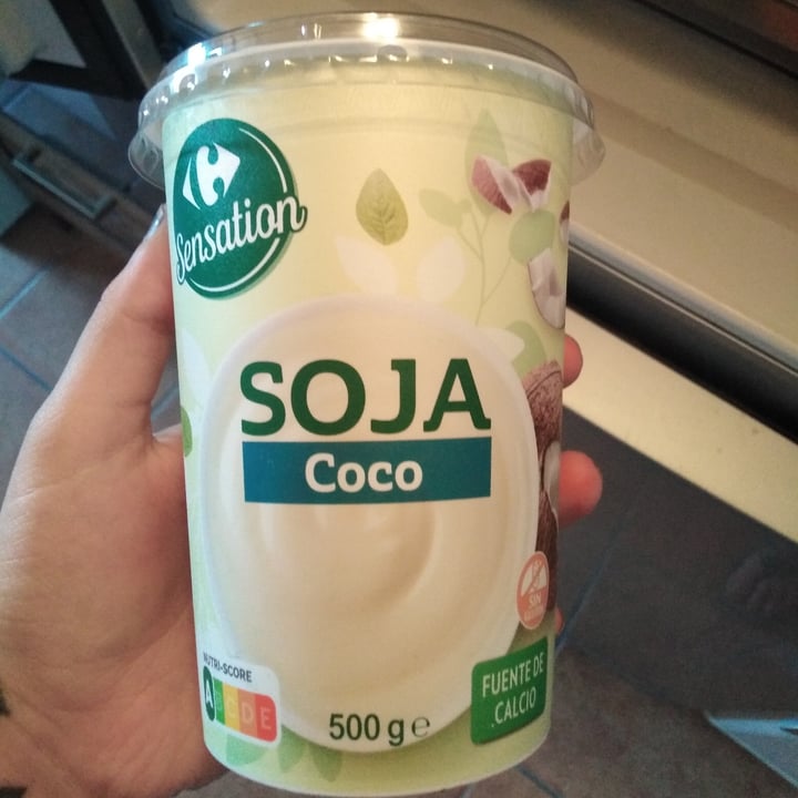 photo of Carrefour Sensation yogurt de soja sabor coco shared by @esquiizofredy on  23 Sep 2022 - review