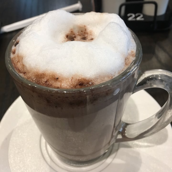 photo of Mugg & Bean Hot Chocolate shared by @mattmsantos on  08 Aug 2019 - review