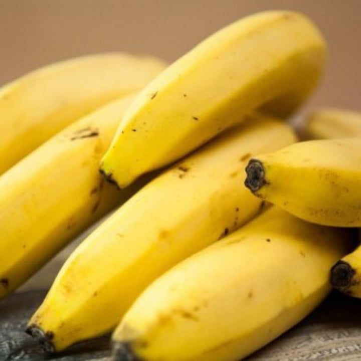 photo of Banana brasil banana fruta shared by @mairafernanda70 on  30 May 2022 - review