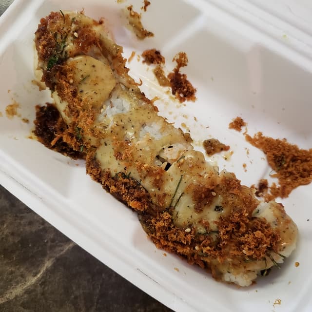 「Tenon Special Roll (made vegan)」の料理の写真