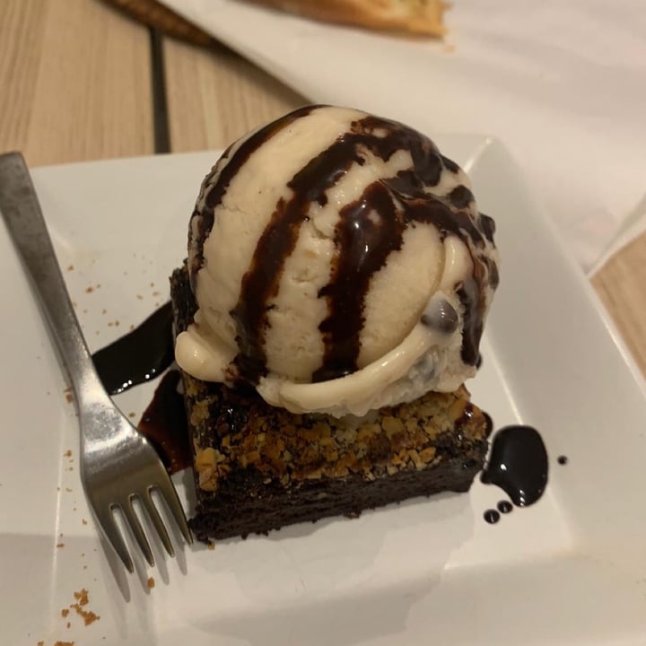 photo of WS Deli Experience Store Sea salt caramel brownie shared by @manasa16 on  26 Sep 2021 - review